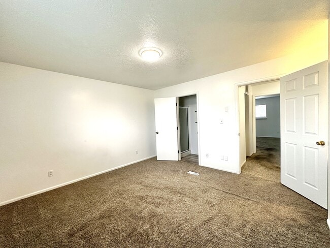 Photo - 1790 W Harding Ave