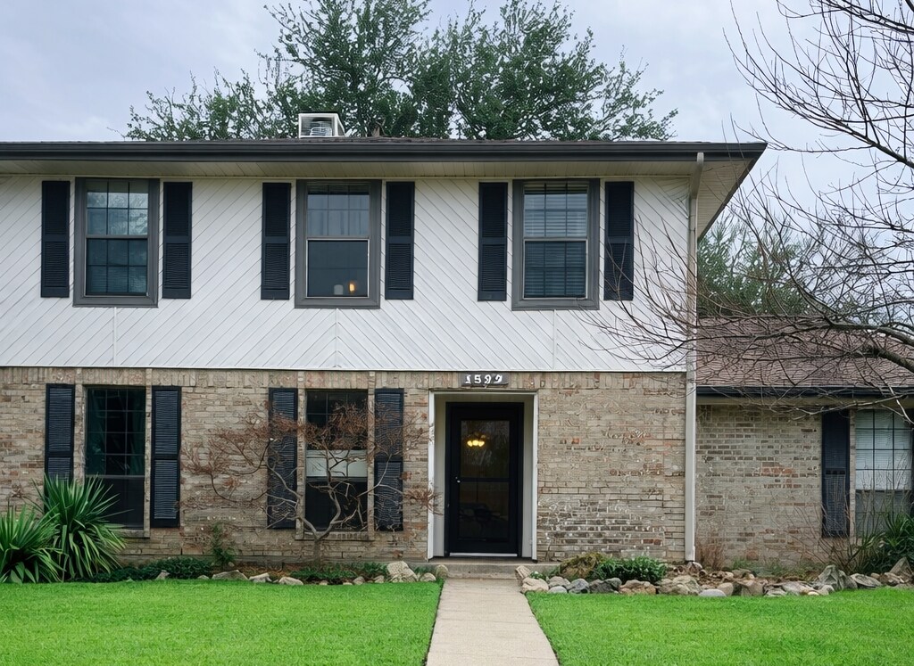 Photo - 1822 Juniper Ln