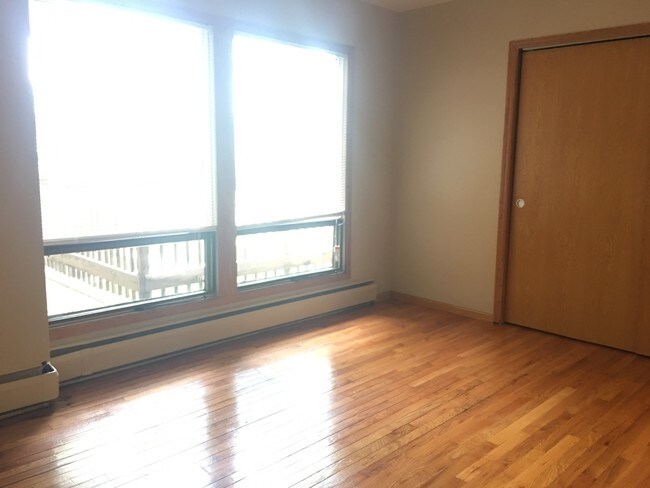 Photo - Badger Apartments