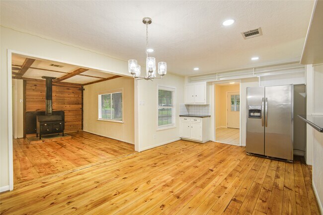 Photo - 804 Chickasaw Dr