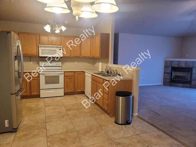 Photo - 4403 Springer Ct