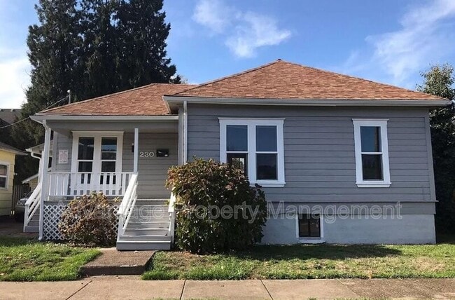 Photo - 230 NW 13th St