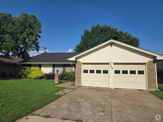 Building Photo - 2204 Shady Park Dr Rental