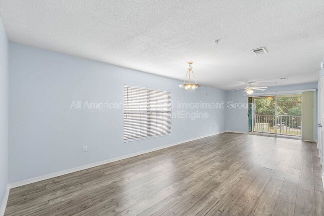 Photo - 4274 Calinda Ln Unit 221