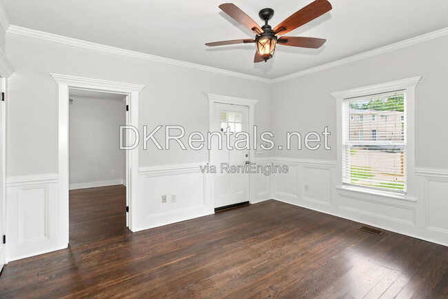 Photo - 1845 Vesta Ave