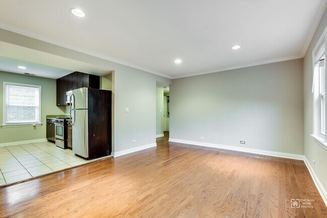 623-631 Brummel - 2 Bed
