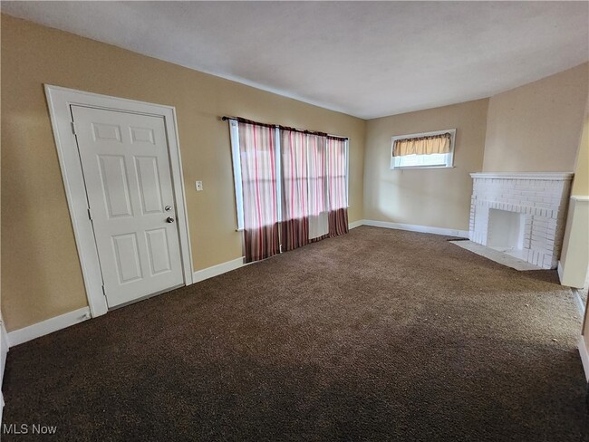 Photo - 1306 E 134th St Unit 1306