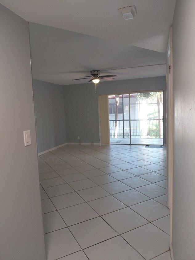 Photo - 660 Tennis Club Dr (Fort Lauderdale, FL)