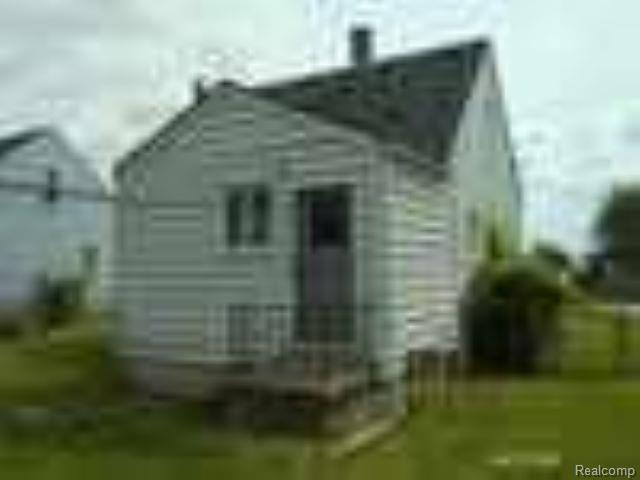 25627 Paige St