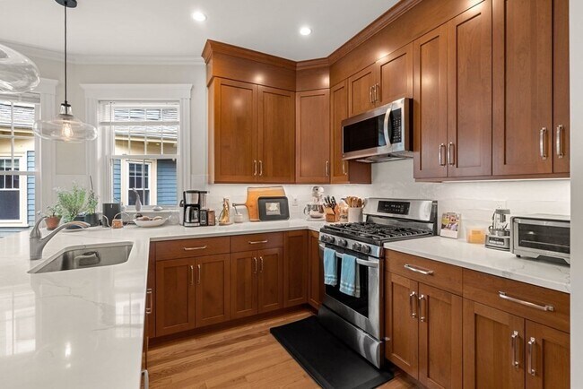 Photo - 35 Upland Rd Unit 2