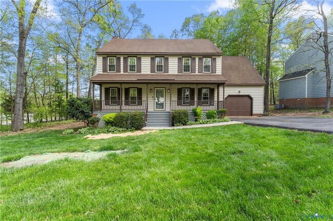 Photo - Spacious 5 Bedroom Home for Rent – Great Location!