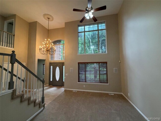 Photo - 27424 Rosewood Ct