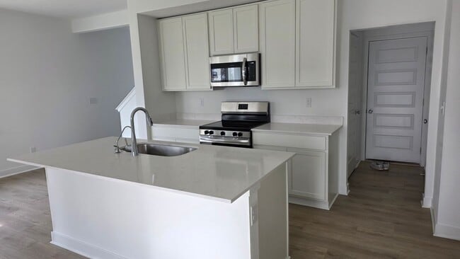 Photo - Charming 3BR Townhome in Cumberland