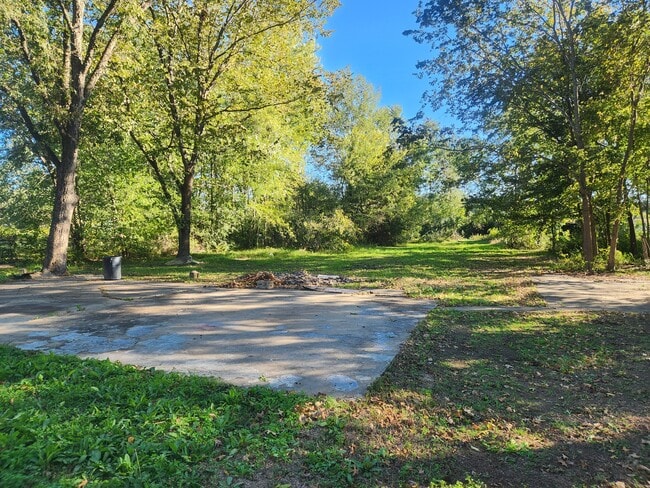 Photo - 1116 E Academy St