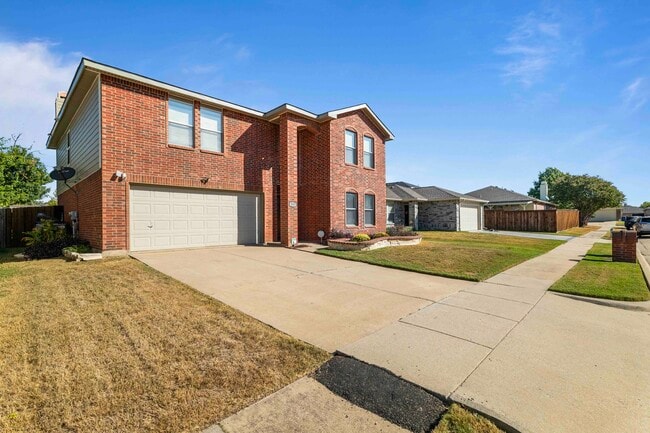 Photo - 2317 Birch Dr