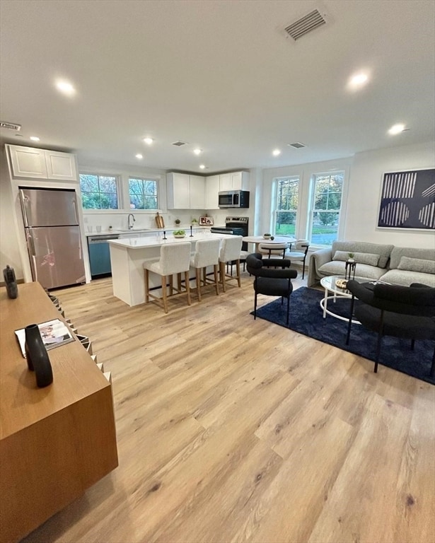 Building Photo - 26 Union St Unit 112