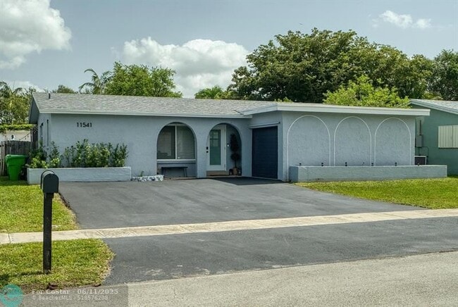 Photo - 11541 NW 33rd St Casa