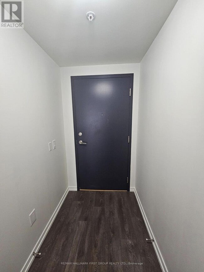 Photo - 3237 Bayview Ave Unit 705