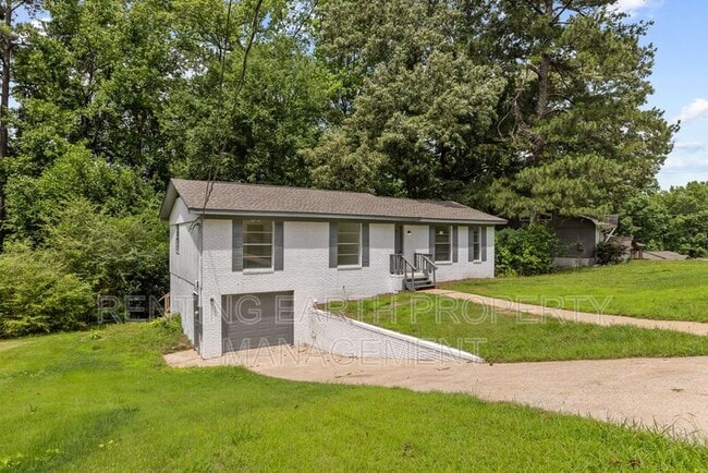 Photo - 600 Westwood Ave