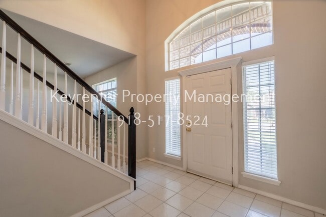 Photo - Beautiful 4 Bed 2.5 Bath Rental in Tulsa!
