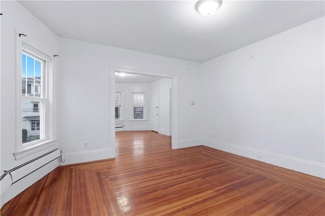 Photo - 63 Park Ave Unit 2