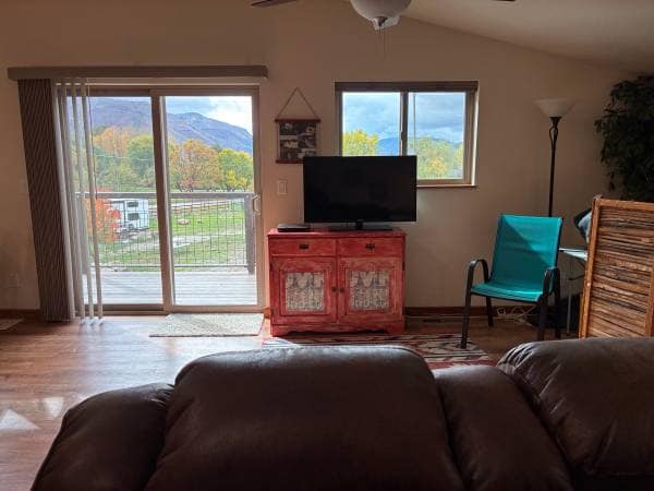 Photo - 7841 Co Rd 203