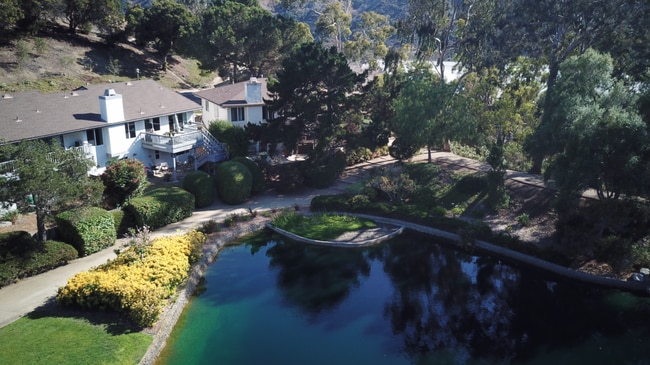 Building Photo - 4495 Caminito Cuarzo