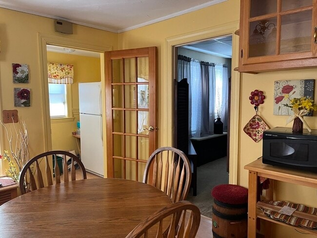Photo - 305 Harrington Way