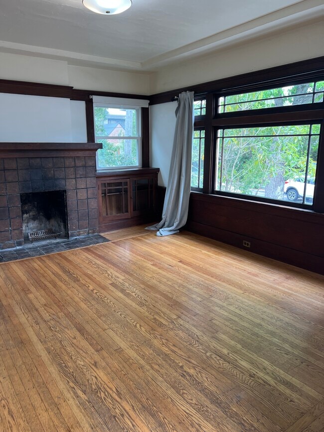 Photo - 2339 Ellsworth St Unit house