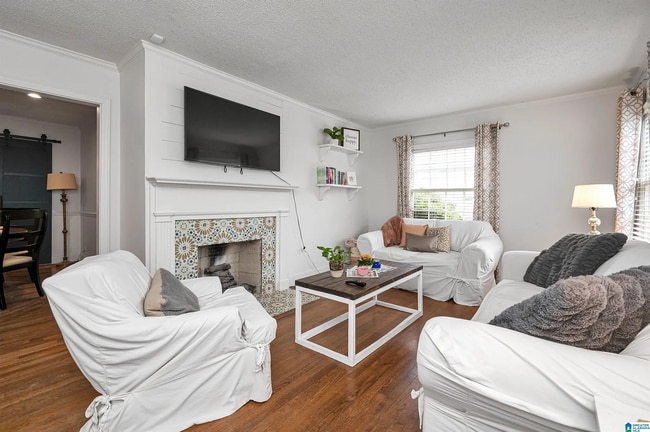 Photo - 113 Oglesby Ave