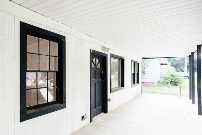 Photo - 3967 Guyton St