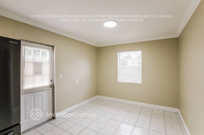 Photo - 617 SW 4th St