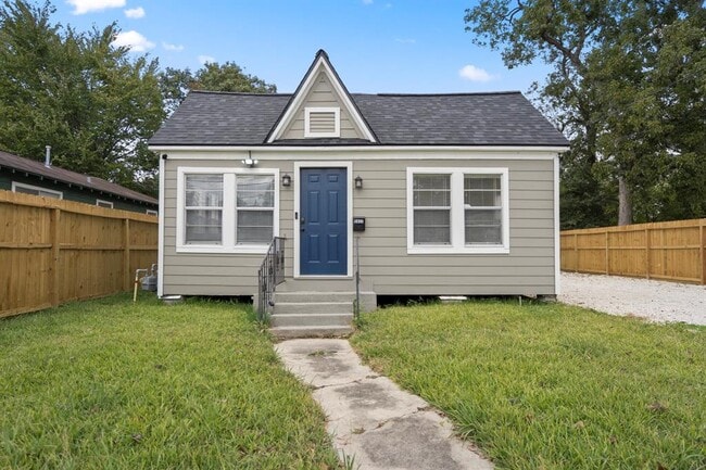 Photo - 5411 Arapahoe St Rental