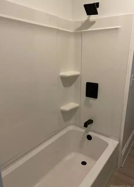 Photo - 19 Woodland St Unidad #2