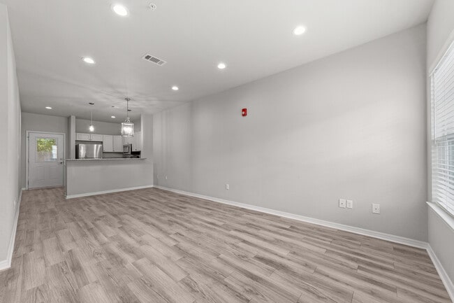 Photo - Concord Village