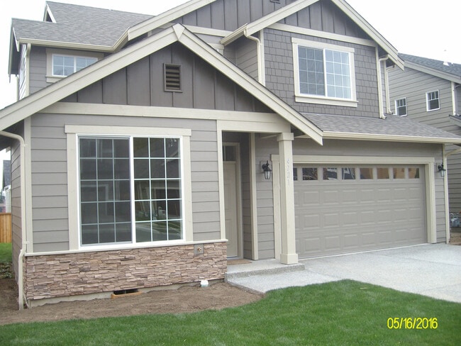 Building Photo - 4721 Hadley St
