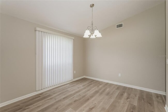Photo - 3507 Manor Loop