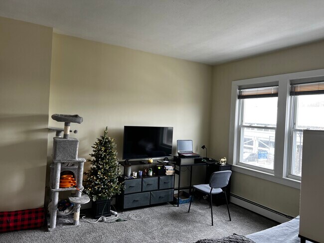 Photo - 10 Hyde Park Ave Unit 3F