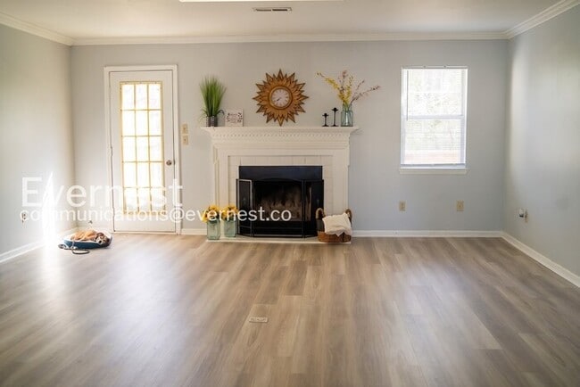 Photo - 4809 Brighton Ln