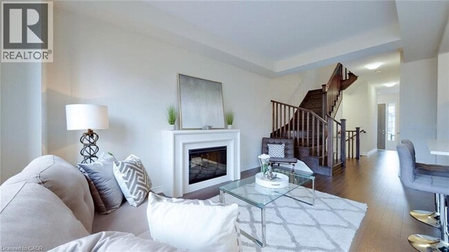 Photo - 13 Gloria St.