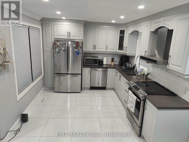 Photo - 73 Greene Dr