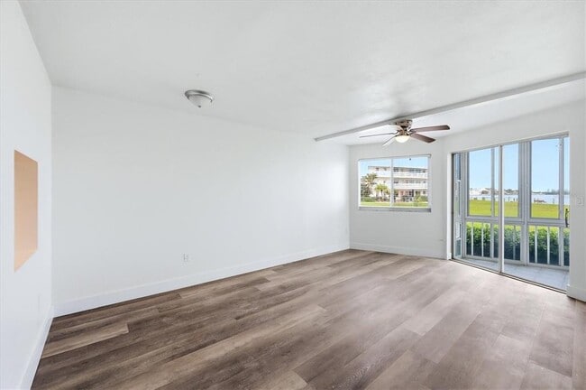Photo - 769 John Ringling Blvd Unit 4