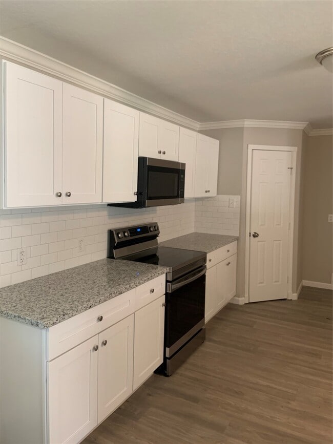 Photo - 10978 Youpon St