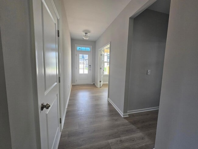 Photo - 3127 Armeria Dr