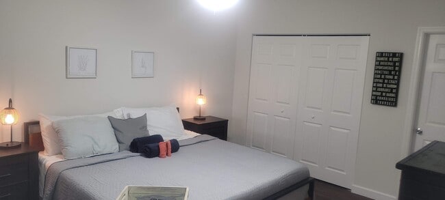 Photo - 1616 20th St SW