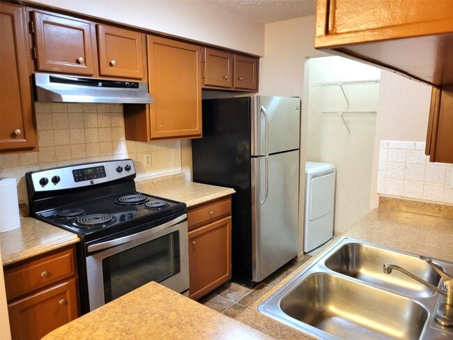 Photo - 3100 Jeanetta St Unit 602