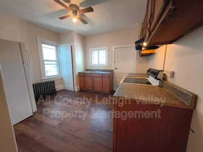Photo - 1507 Washington St
