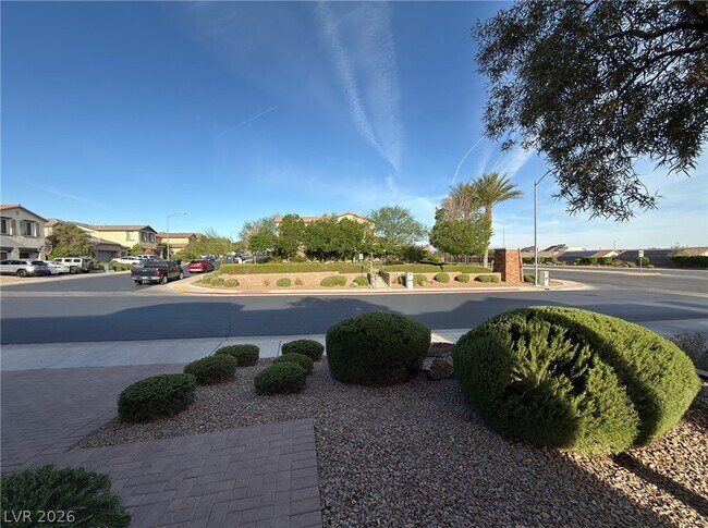 Photo - 208 Rocky Basin St