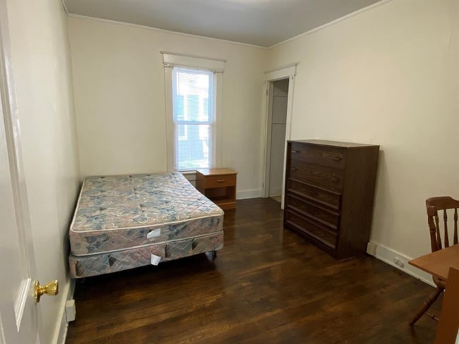 Photo - 21 Lincoln Ave Unidad Apt 2