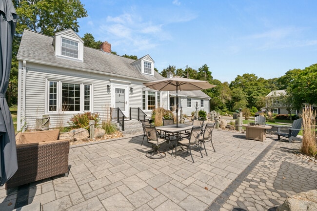 Photo - 10 Hilltop Rd